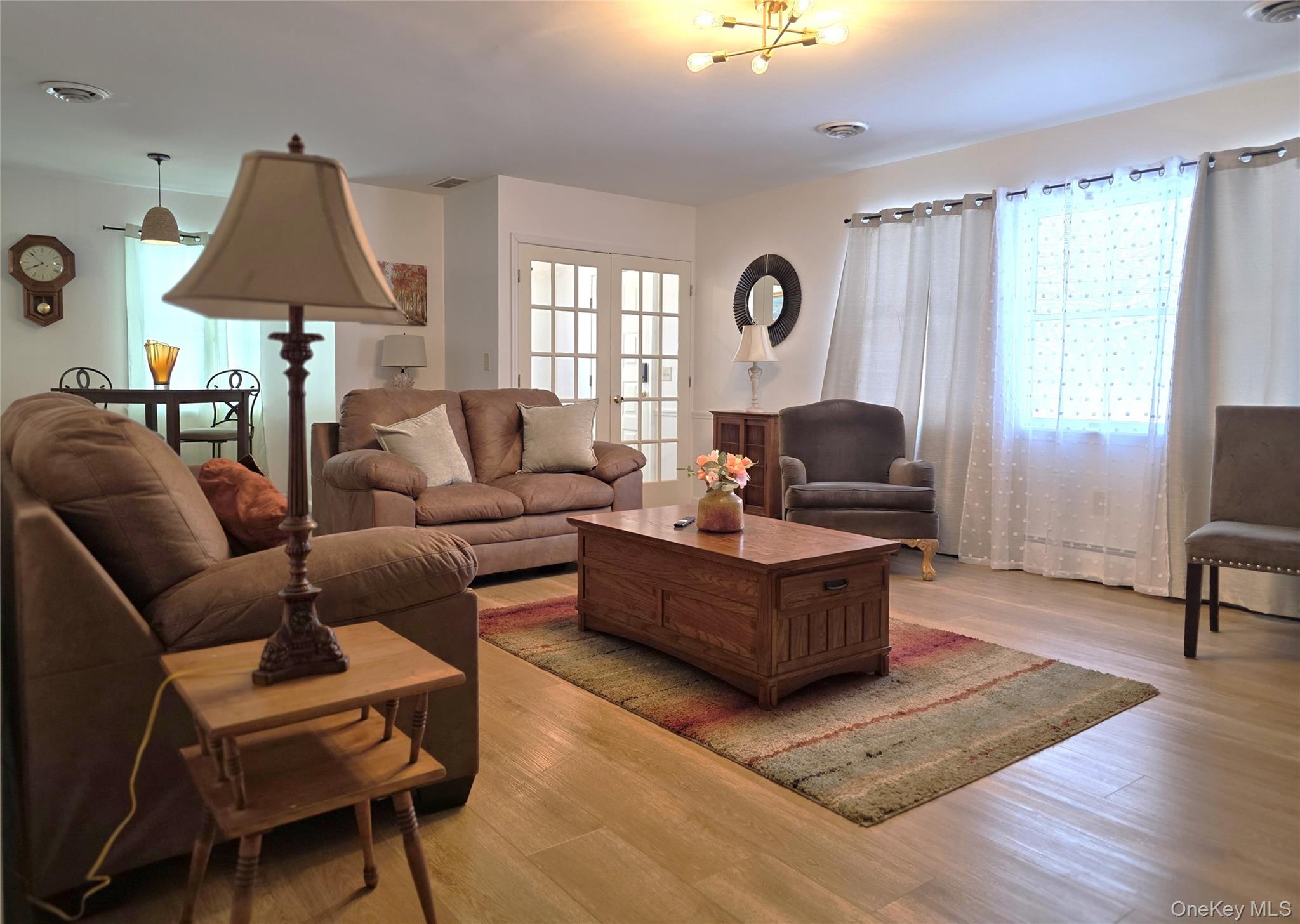 #5 photo, 90 West Market, Red Hook , NY 12571