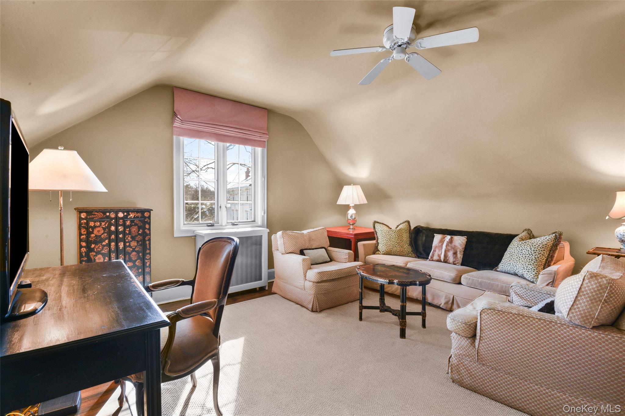 #12 photo, 1114 Washington Avenue, Pelham , NY 10803