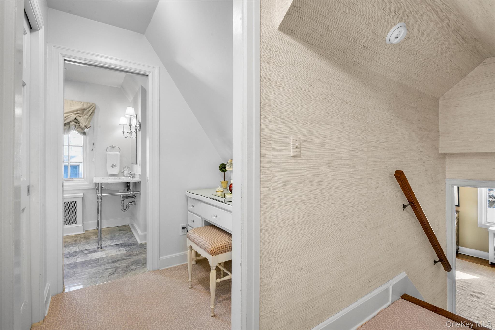 #13 photo, 1114 Washington Avenue, Pelham , NY 10803