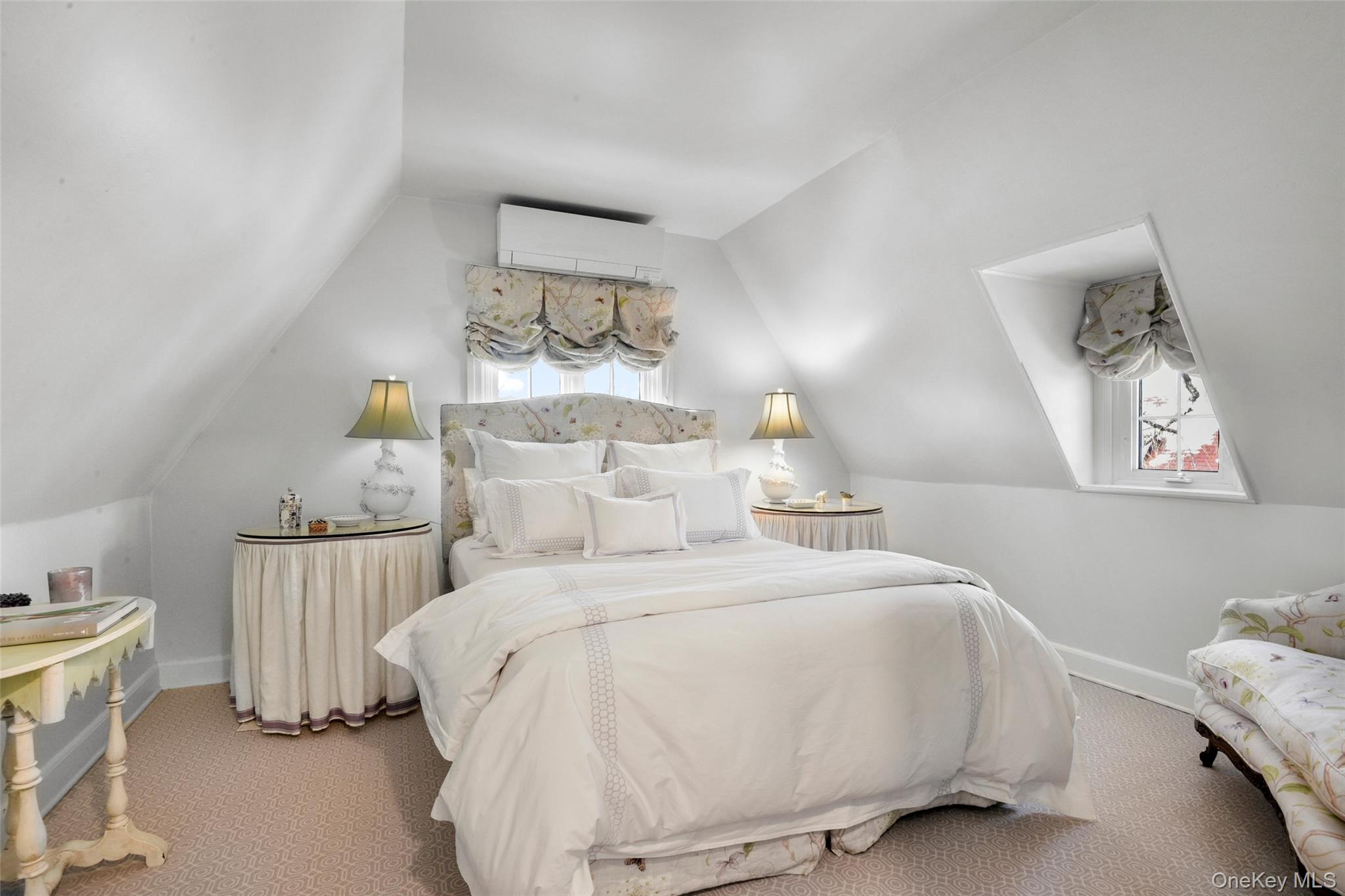 #14 photo, 1114 Washington Avenue, Pelham , NY 10803