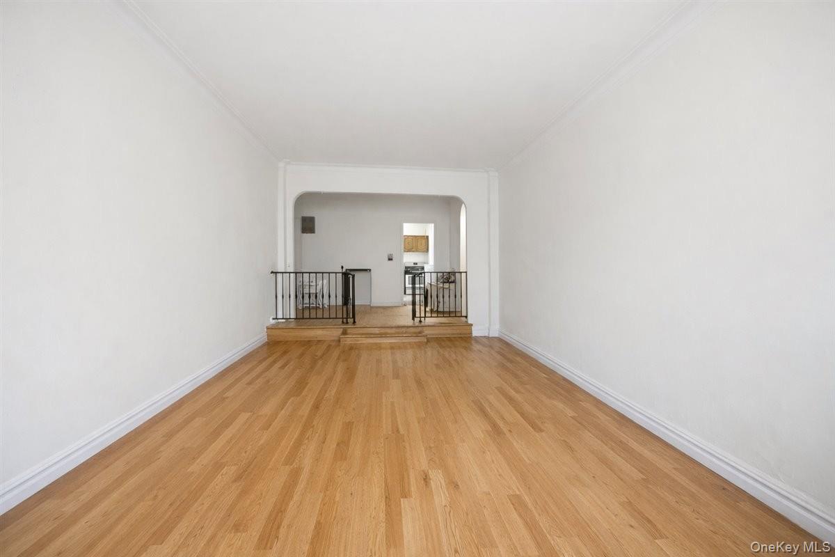 #4 photo, 2506 Davidson Avenue, Bronx , NY 10468