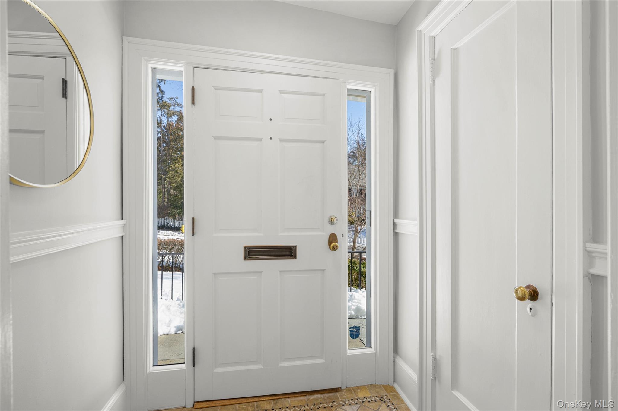 #2 photo, 25 Huguenot Drive, Larchmont , NY 10538