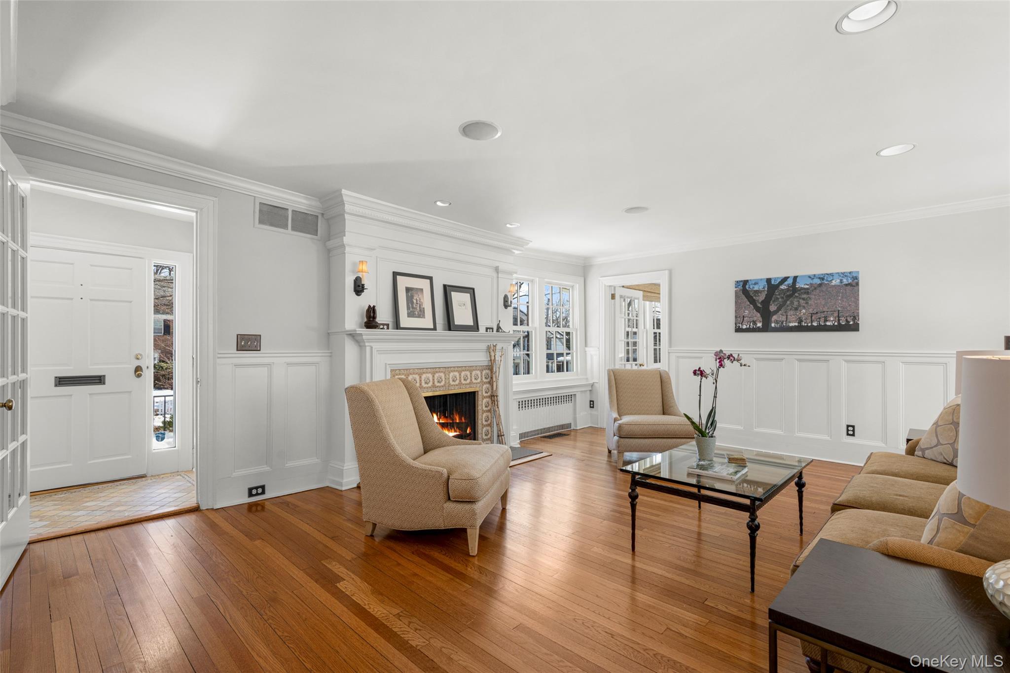 #3 photo, 25 Huguenot Drive, Larchmont , NY 10538