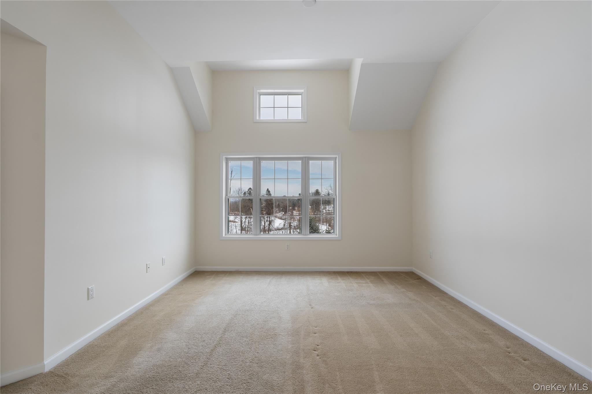 #19 photo, 6 Turnberry Court, Monroe , NY 10950