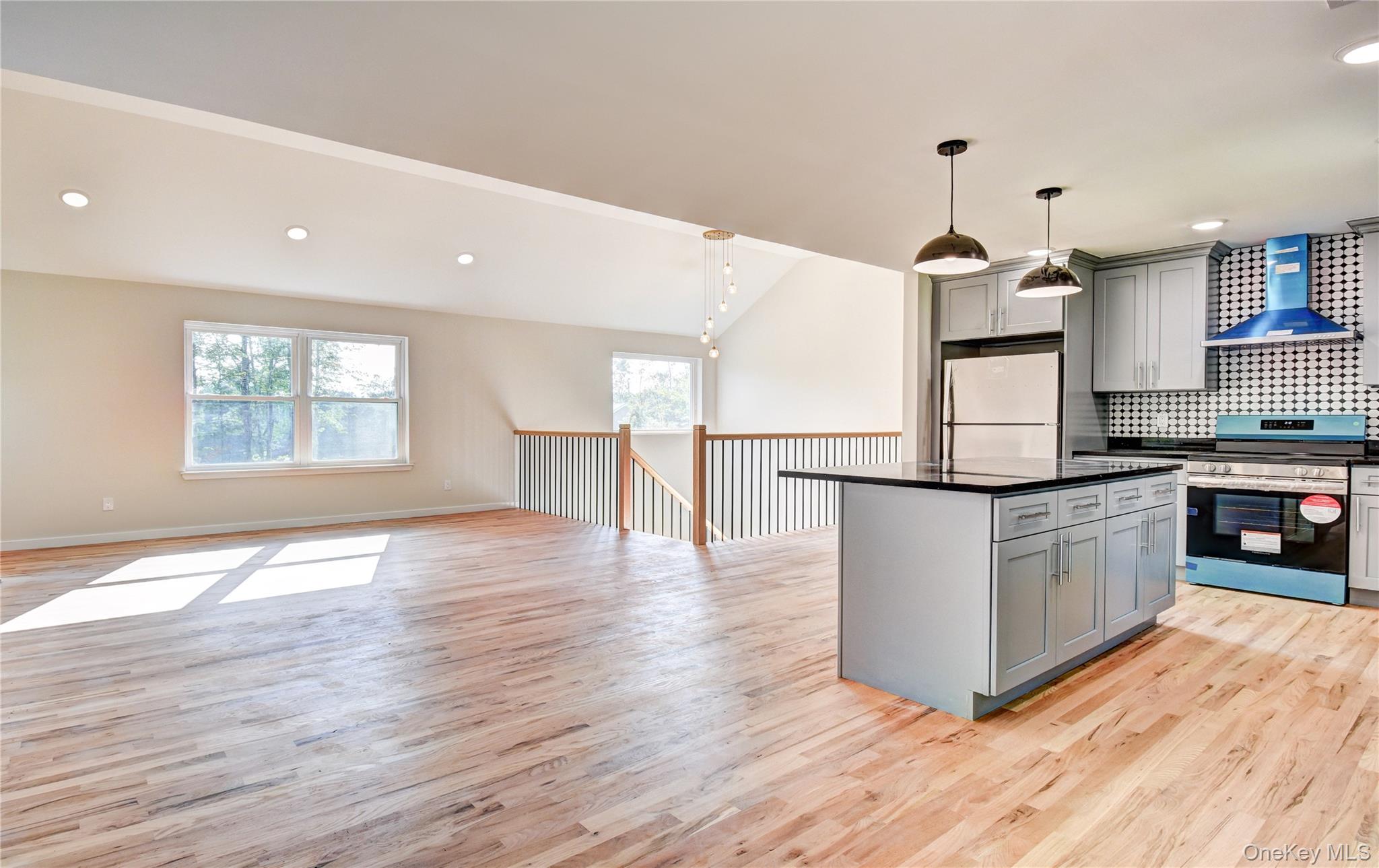 #10 photo, 9 Black Gum Court, Newburgh , NY 12550