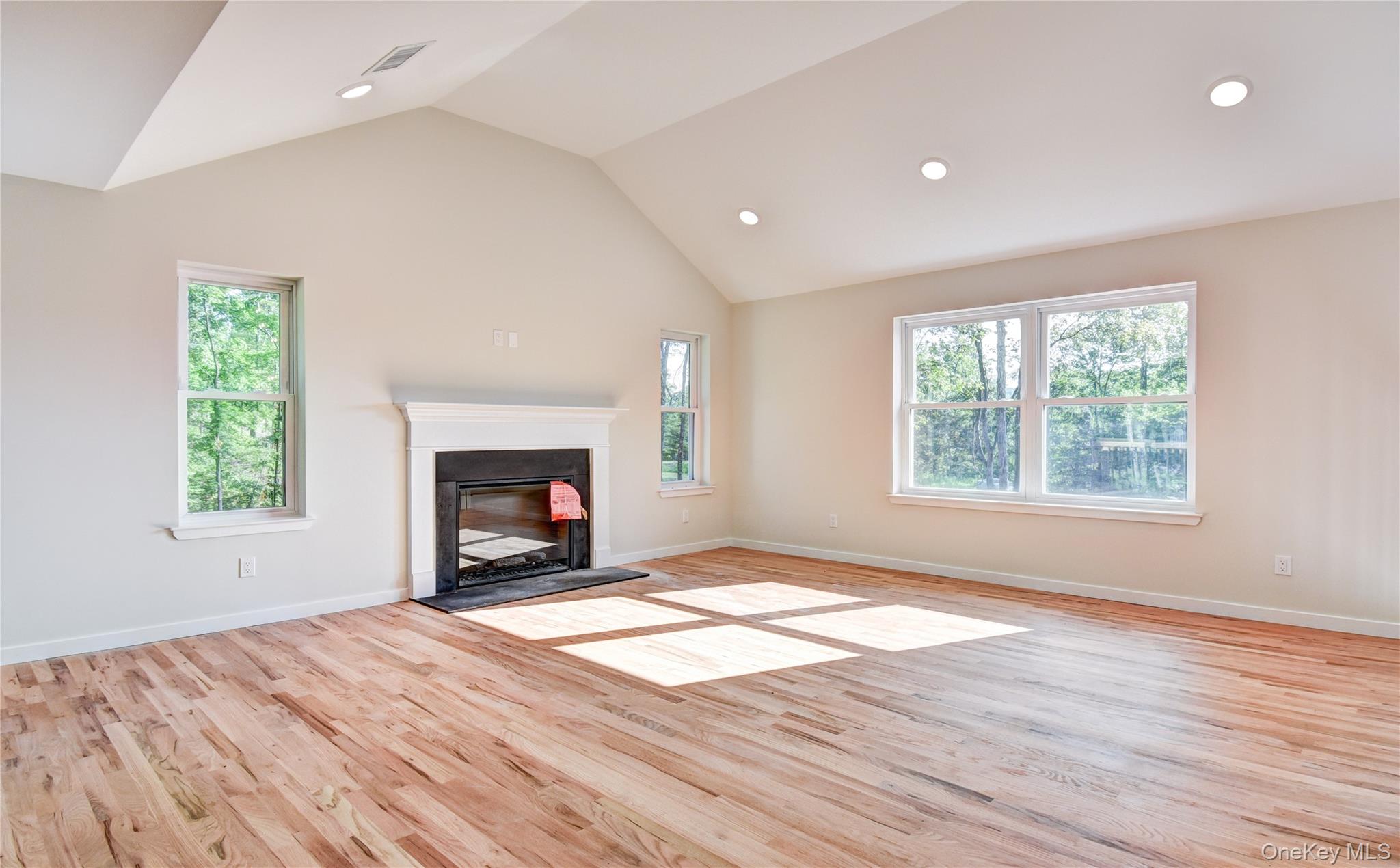 #11 photo, 9 Black Gum Court, Newburgh , NY 12550