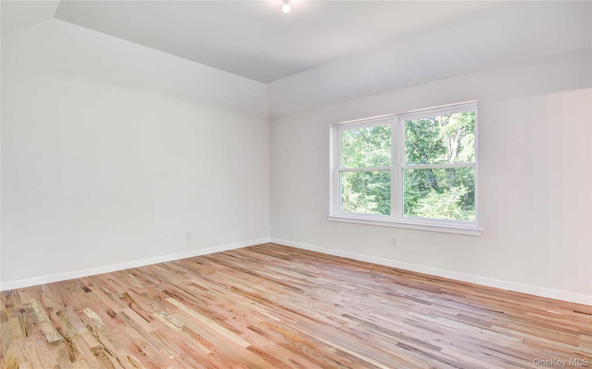 #15 photo, 9 Black Gum Court, Newburgh , NY 12550