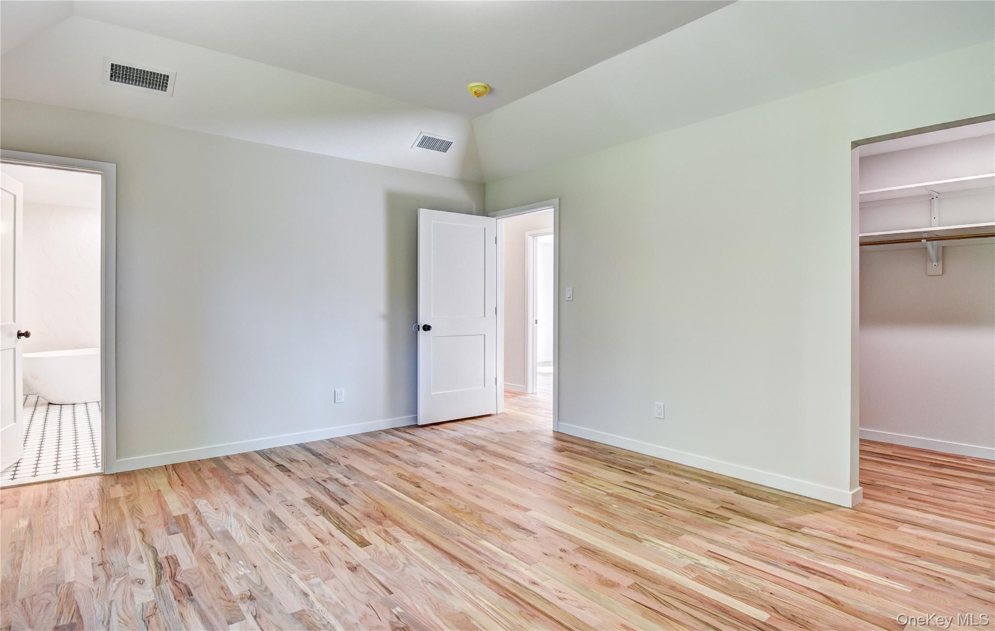 #16 photo, 9 Black Gum Court, Newburgh , NY 12550