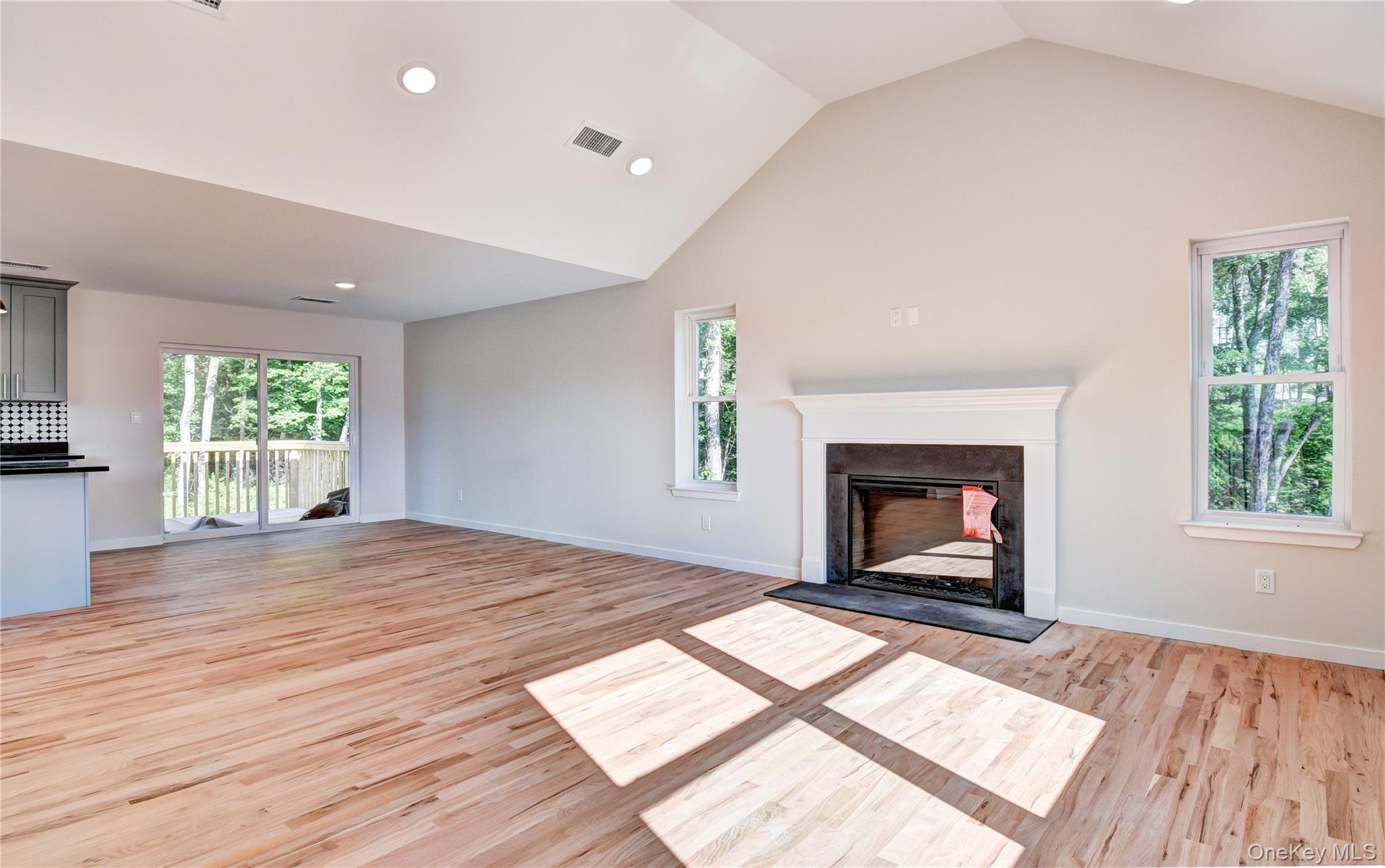 #5 photo, 9 Black Gum Court, Newburgh , NY 12550