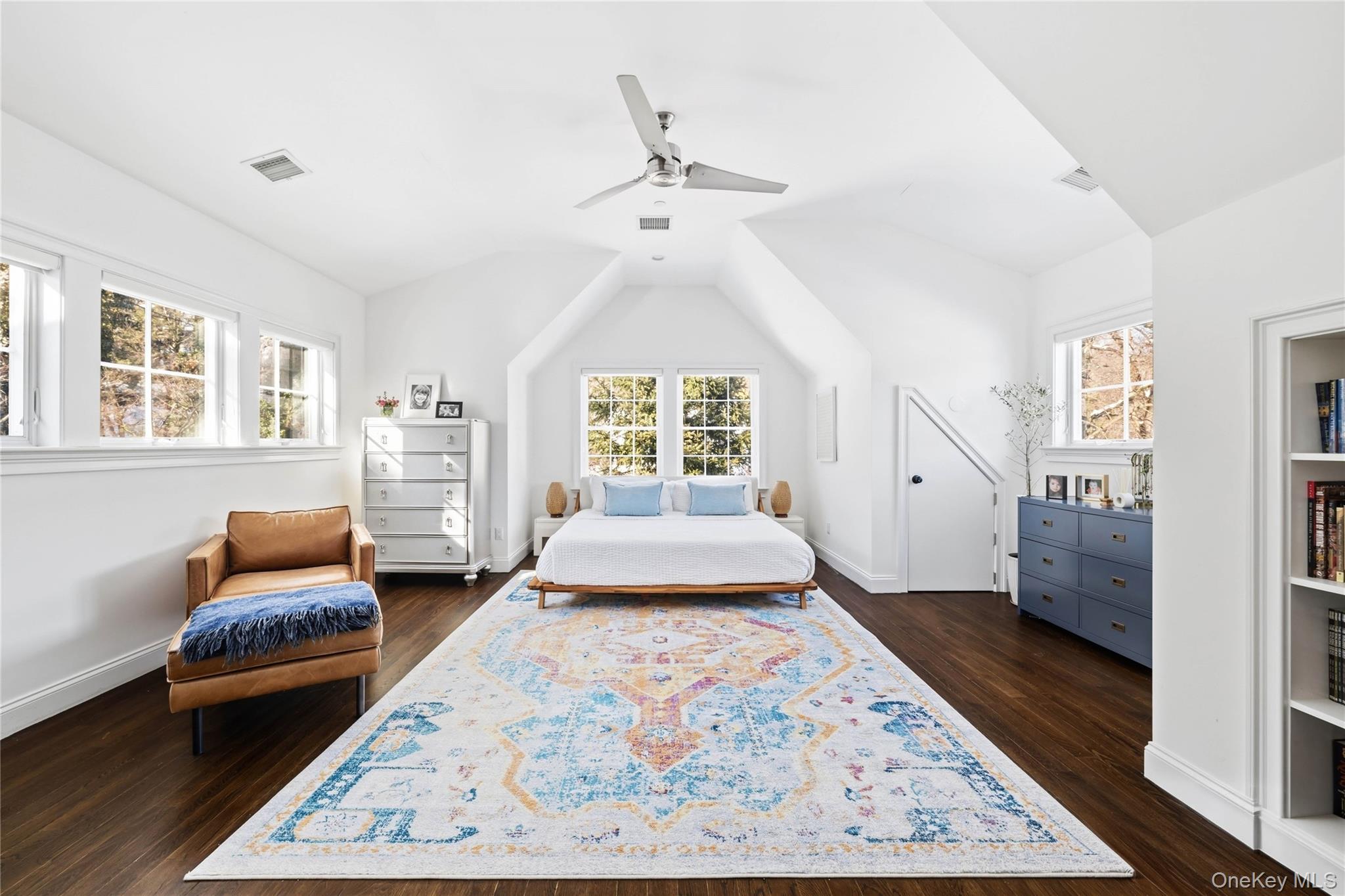 #16 photo, 53 Hillside Terrace, Irvington , NY 10533