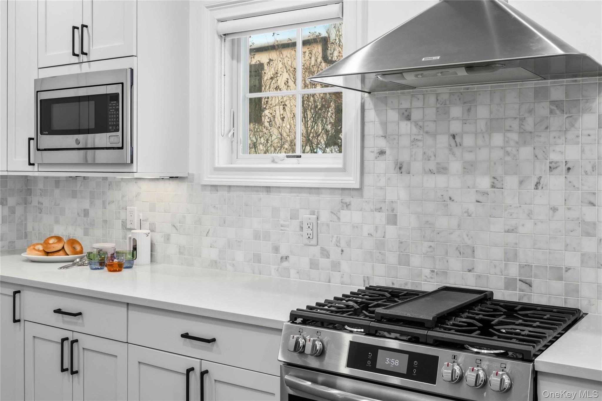 #9 photo, 53 Hillside Terrace, Irvington , NY 10533