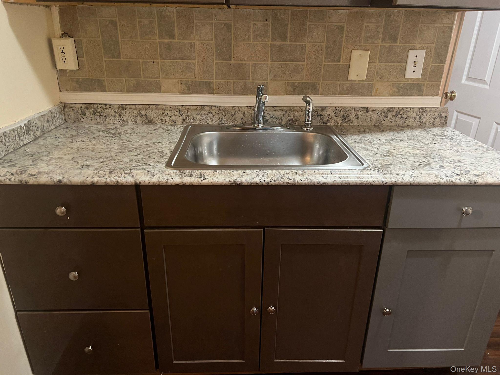 #5 photo, 204 Ann Street, Newburgh , NY 12550