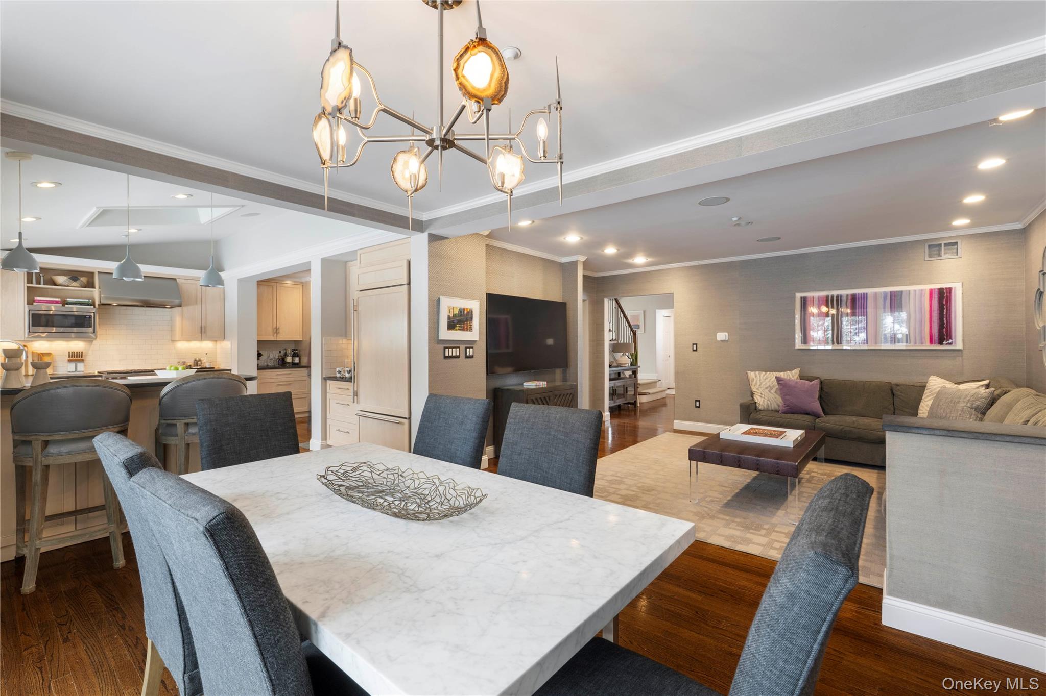 #11 photo, 9 Irving Place, Irvington , NY 10533