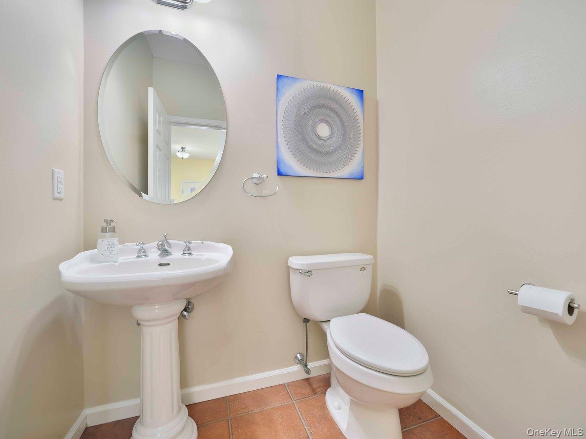 #20 photo, 36 Horseshoe Path, Pawling , NY 12564