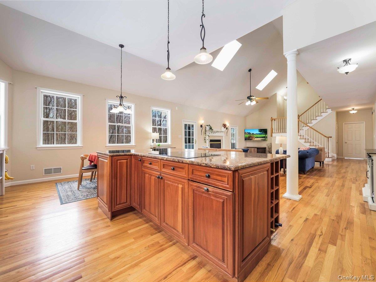 #4 photo, 36 Horseshoe Path, Pawling , NY 12564