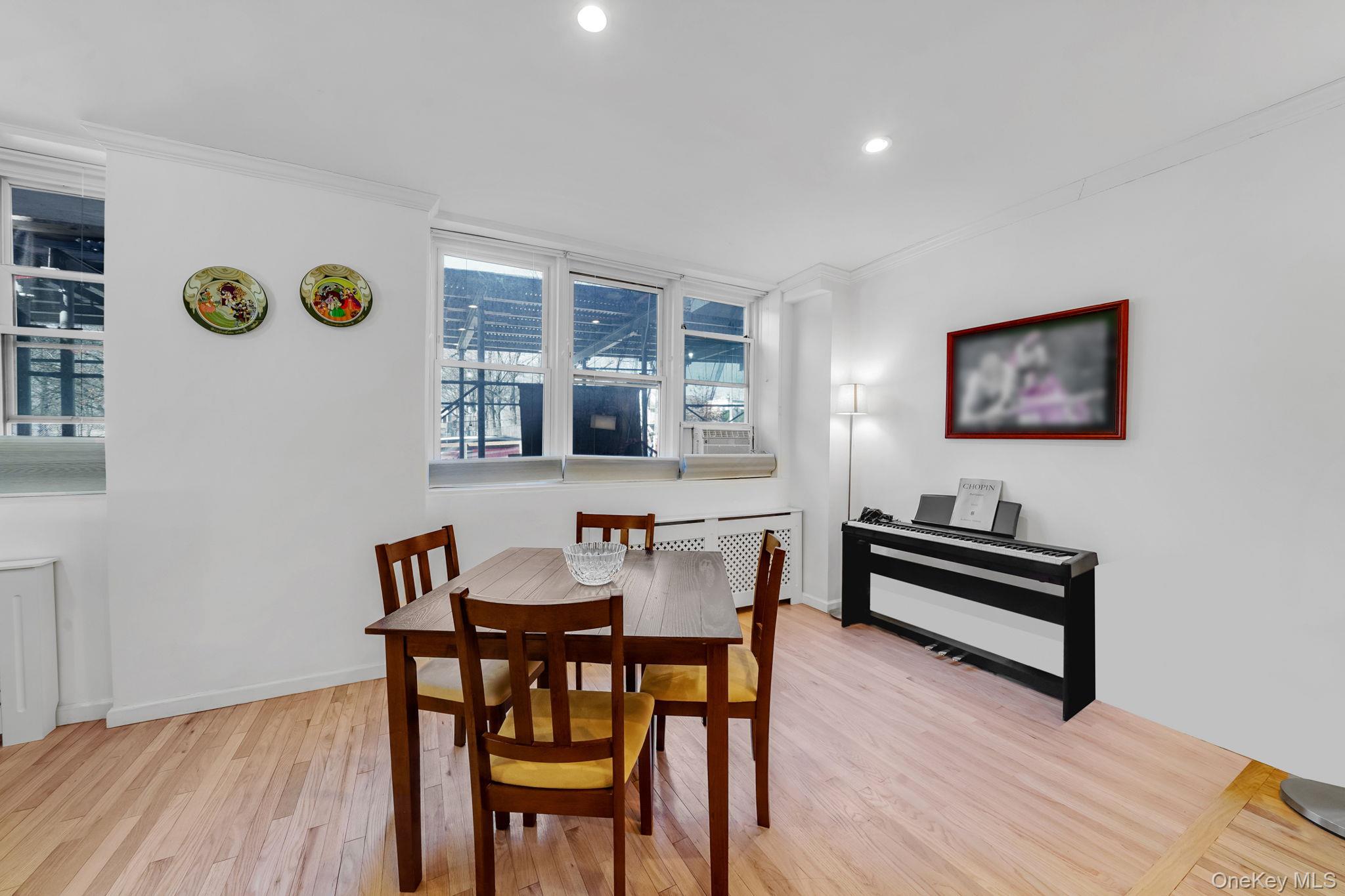 #5 photo, 65-15 Alderton Street, Rego Park , NY 11374