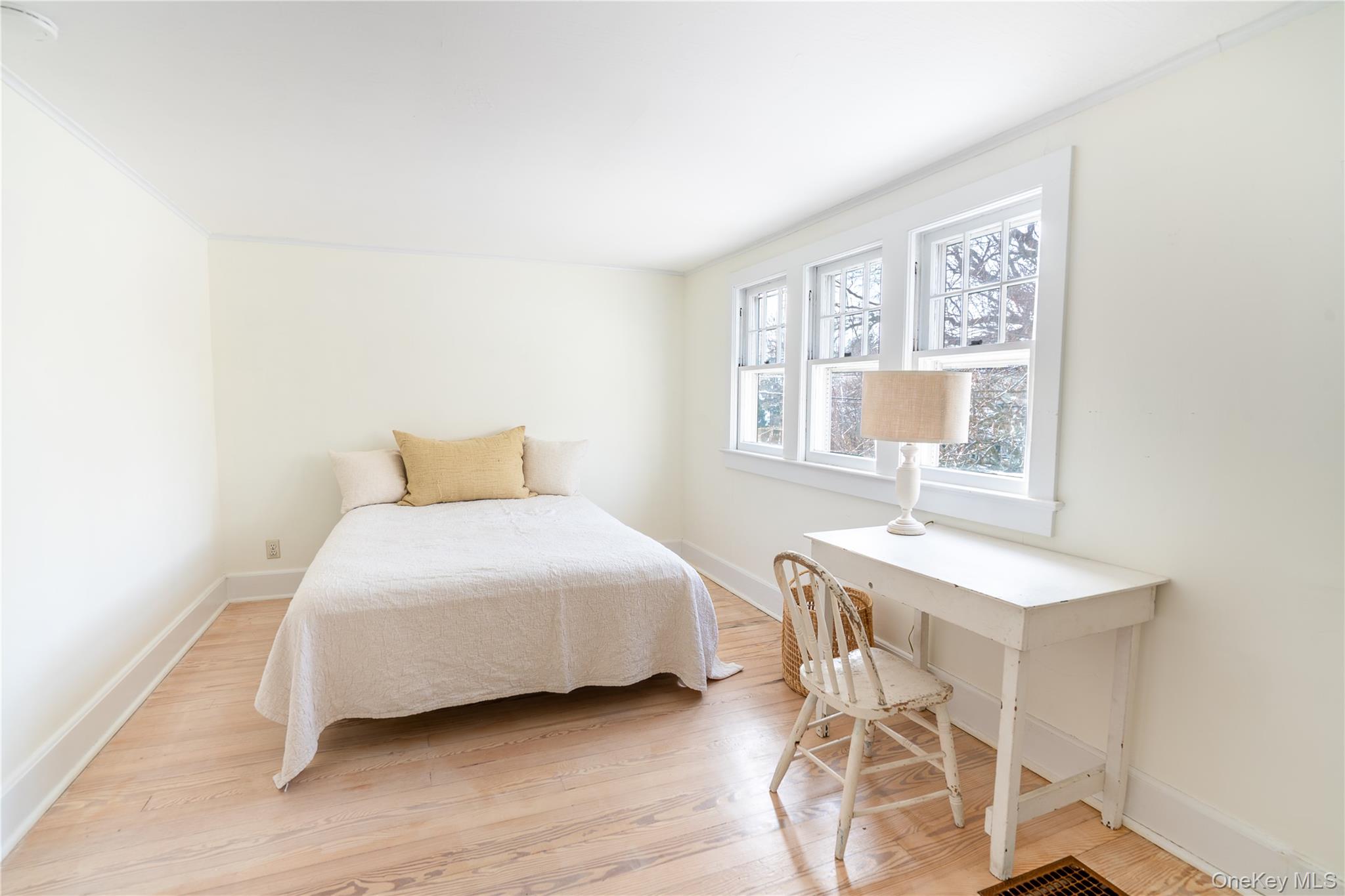 #17 photo, 210 5th Street, Саффолк ‖ Greenport , NY 11944