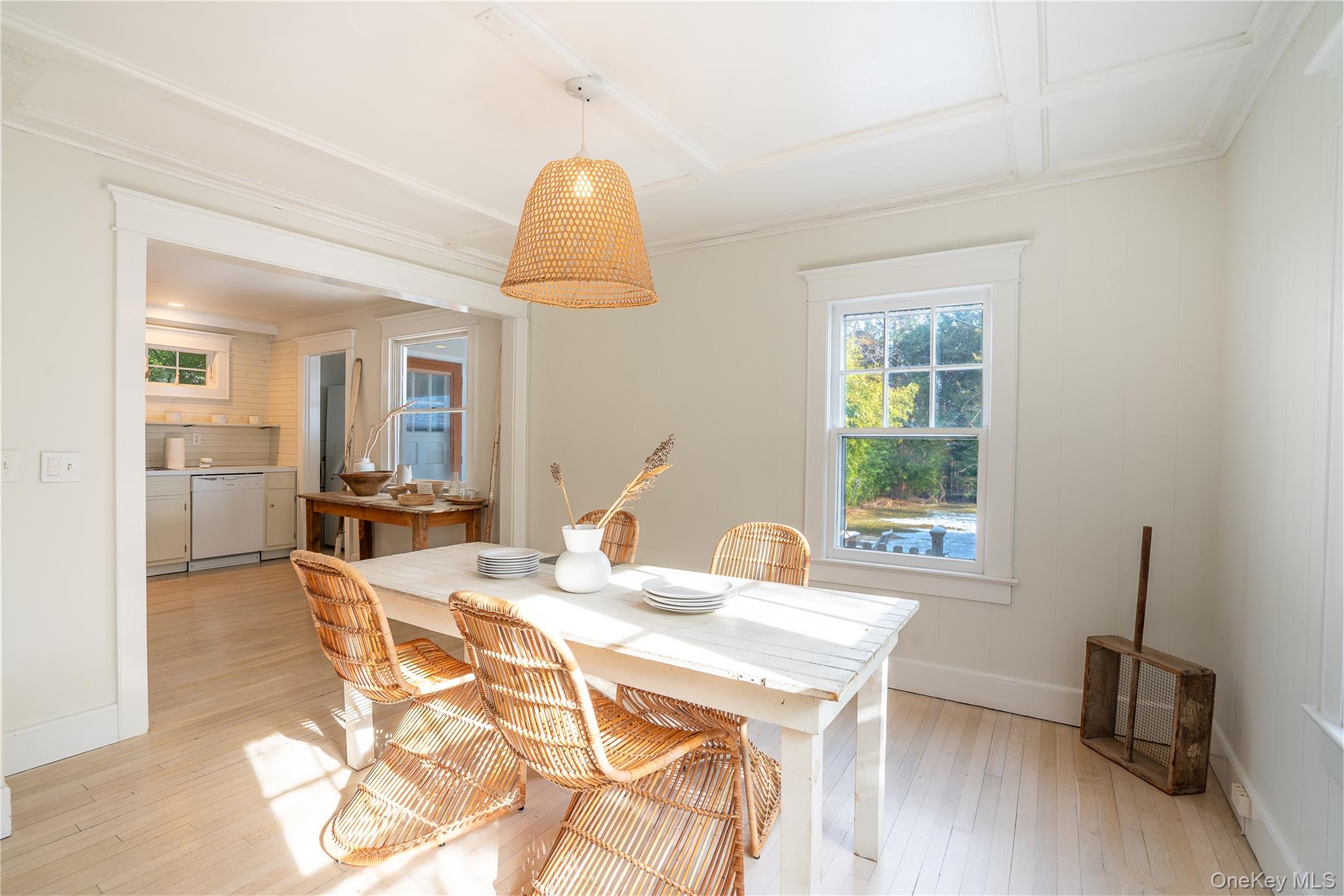 #9 photo, 210 5th Street, Саффолк ‖ Greenport , NY 11944