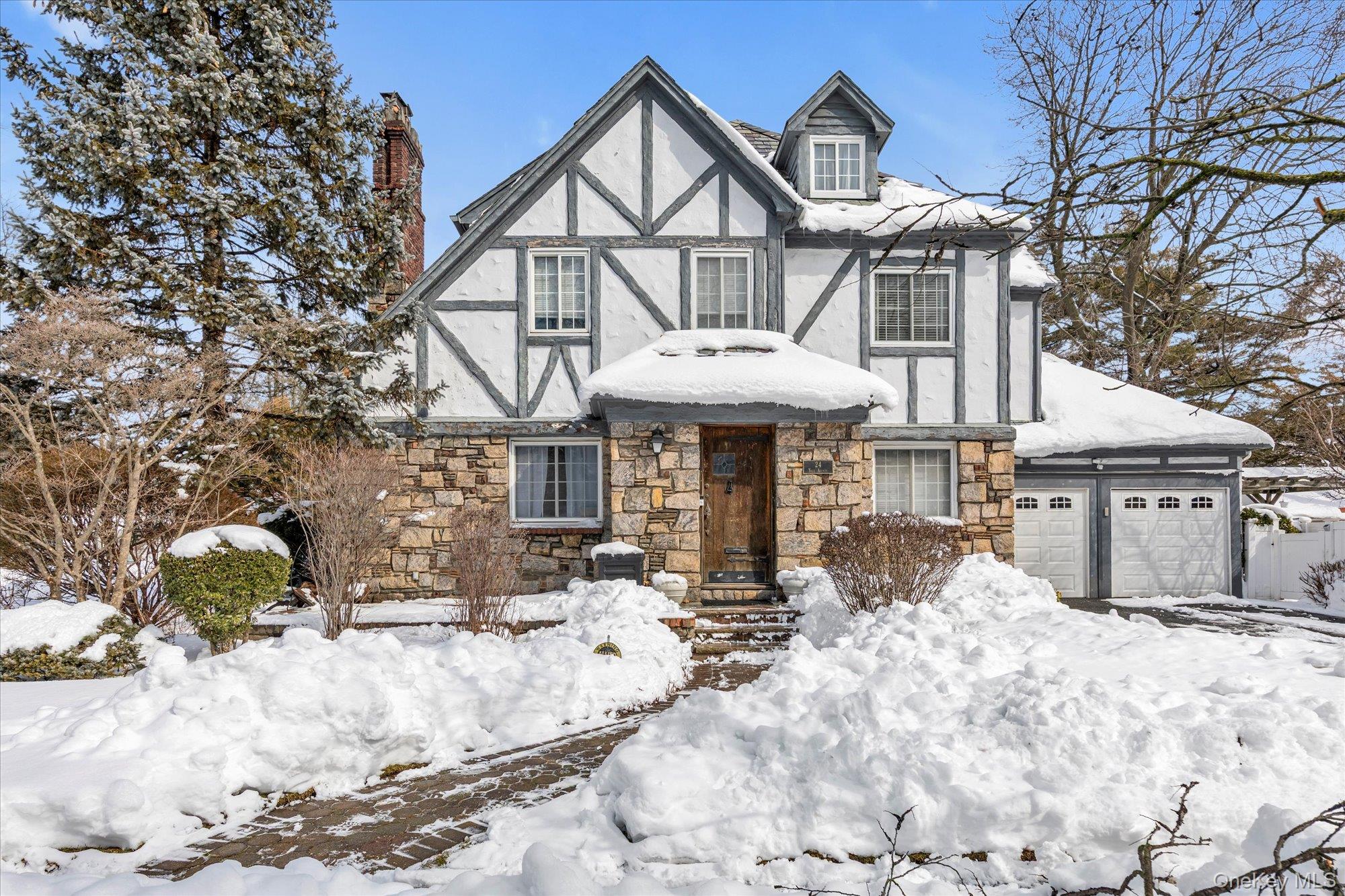 #1 photo, 24 Yale Avenue, Hewlett , NY 11557