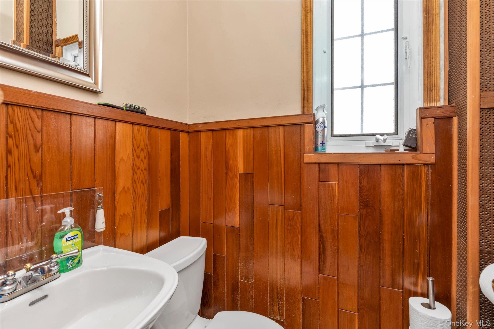 #10 photo, 24 Yale Avenue, Hewlett , NY 11557