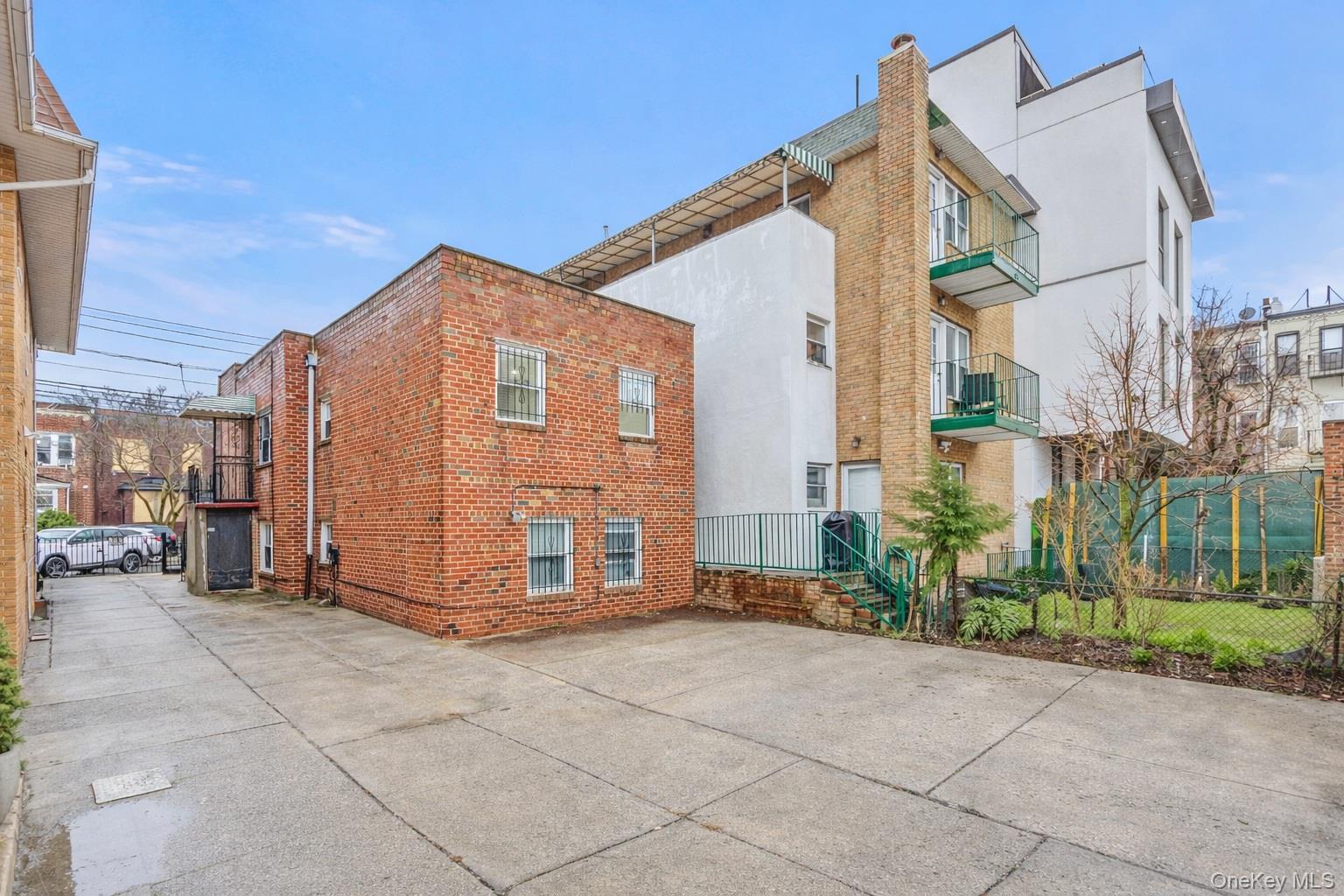 #3 photo, 28-44 47th Street, Astoria , NY 11103