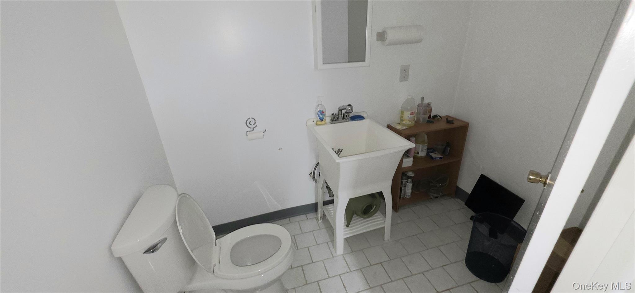 #11 photo, 6512 Myrtle Avenue, 皇后區 Glendale , NY 11385