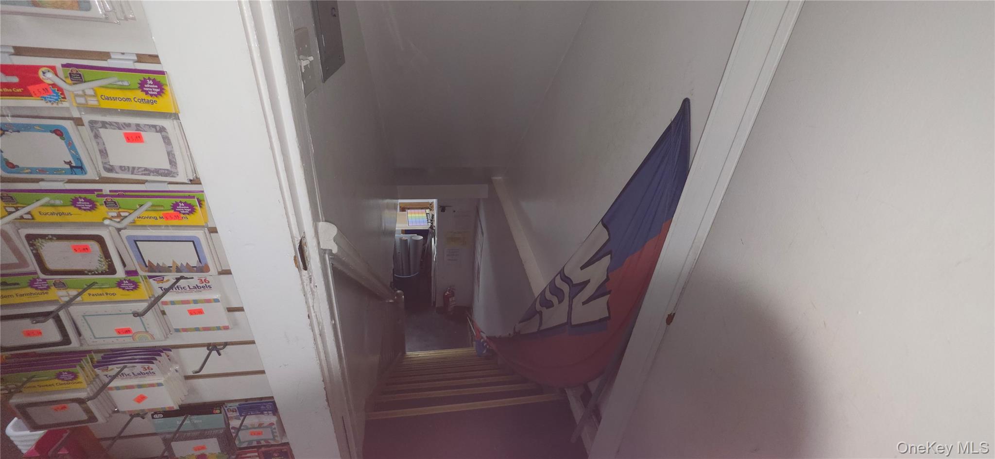 #6 photo, 6512 Myrtle Avenue, 皇后區 Glendale , NY 11385