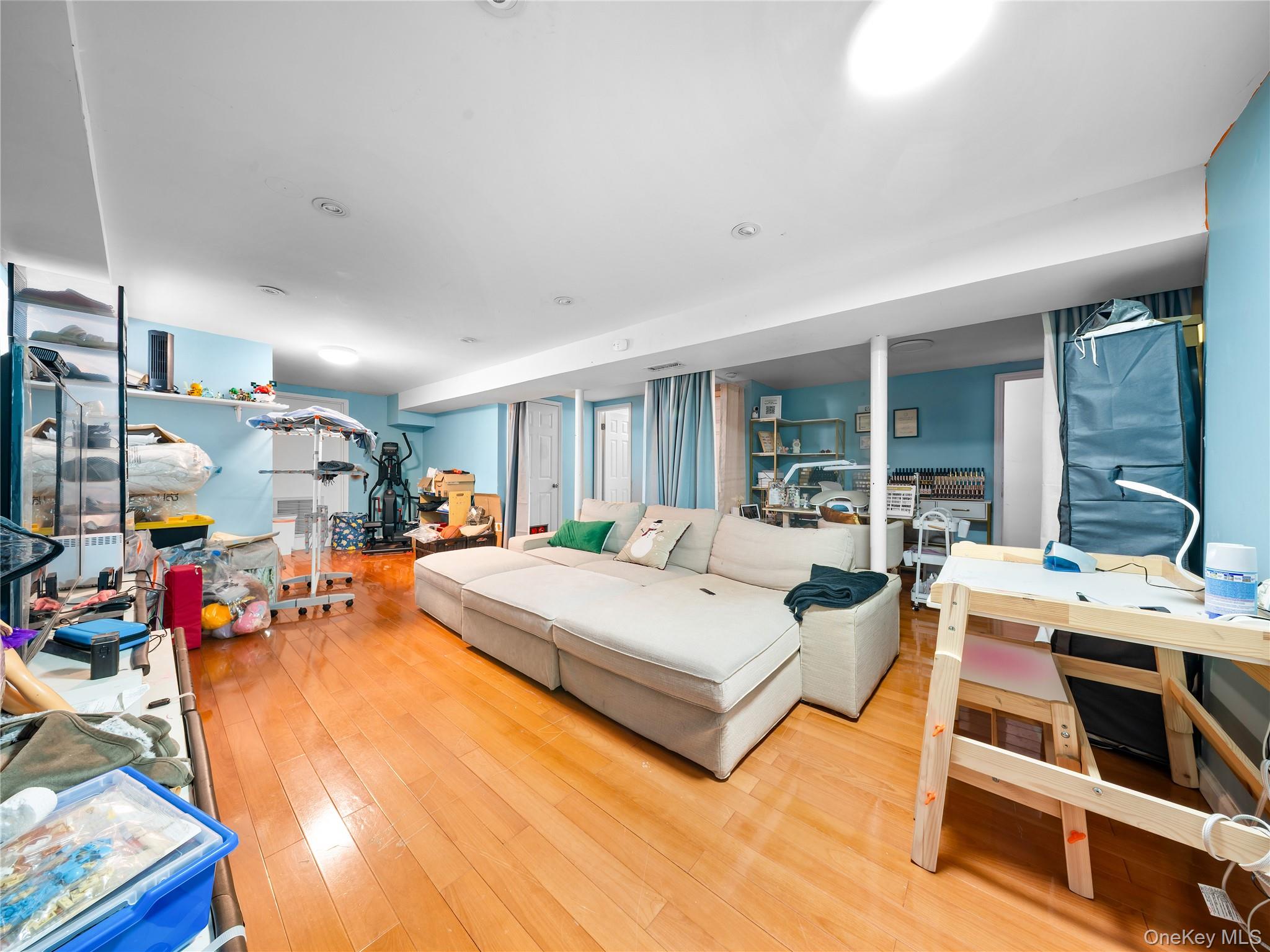 #15 photo, 24571 61st Avenue, Little Neck , NY 11362