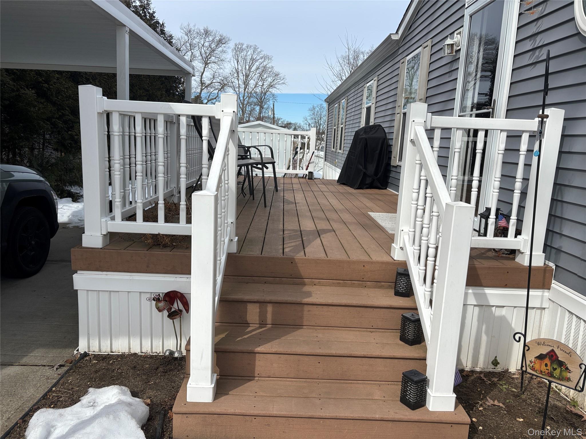 #4 photo, 1661 Old Country Road, Riverhead , NY 11901