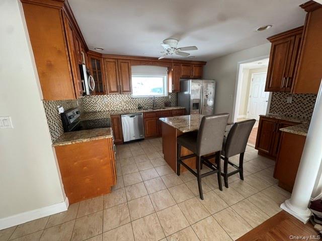 #5 photo, 116 Winter Lane, Hicksville , NY 11801