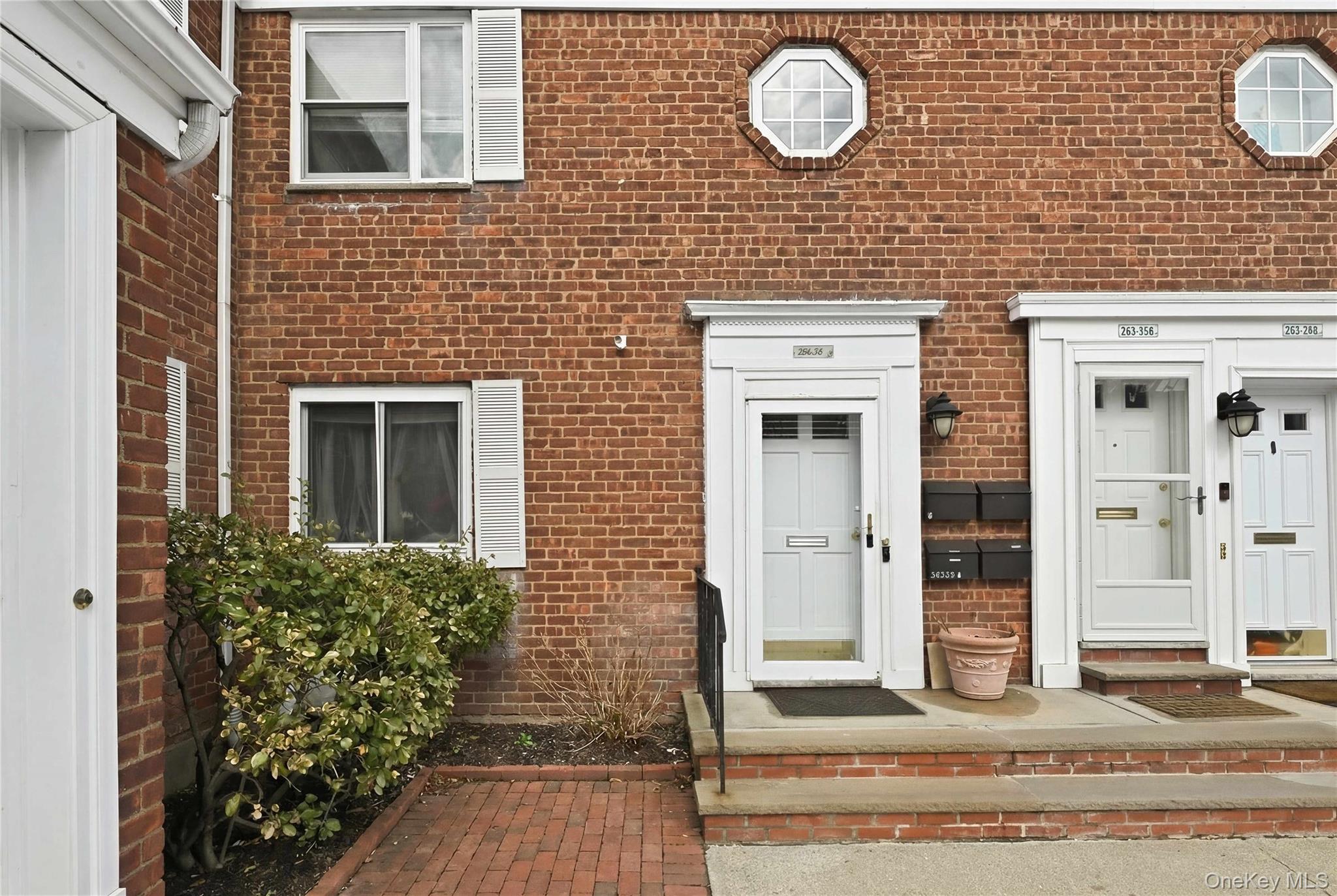 #5 photo, 263-33 73rd Avenue, קווינס Glen Oaks , NY 11004