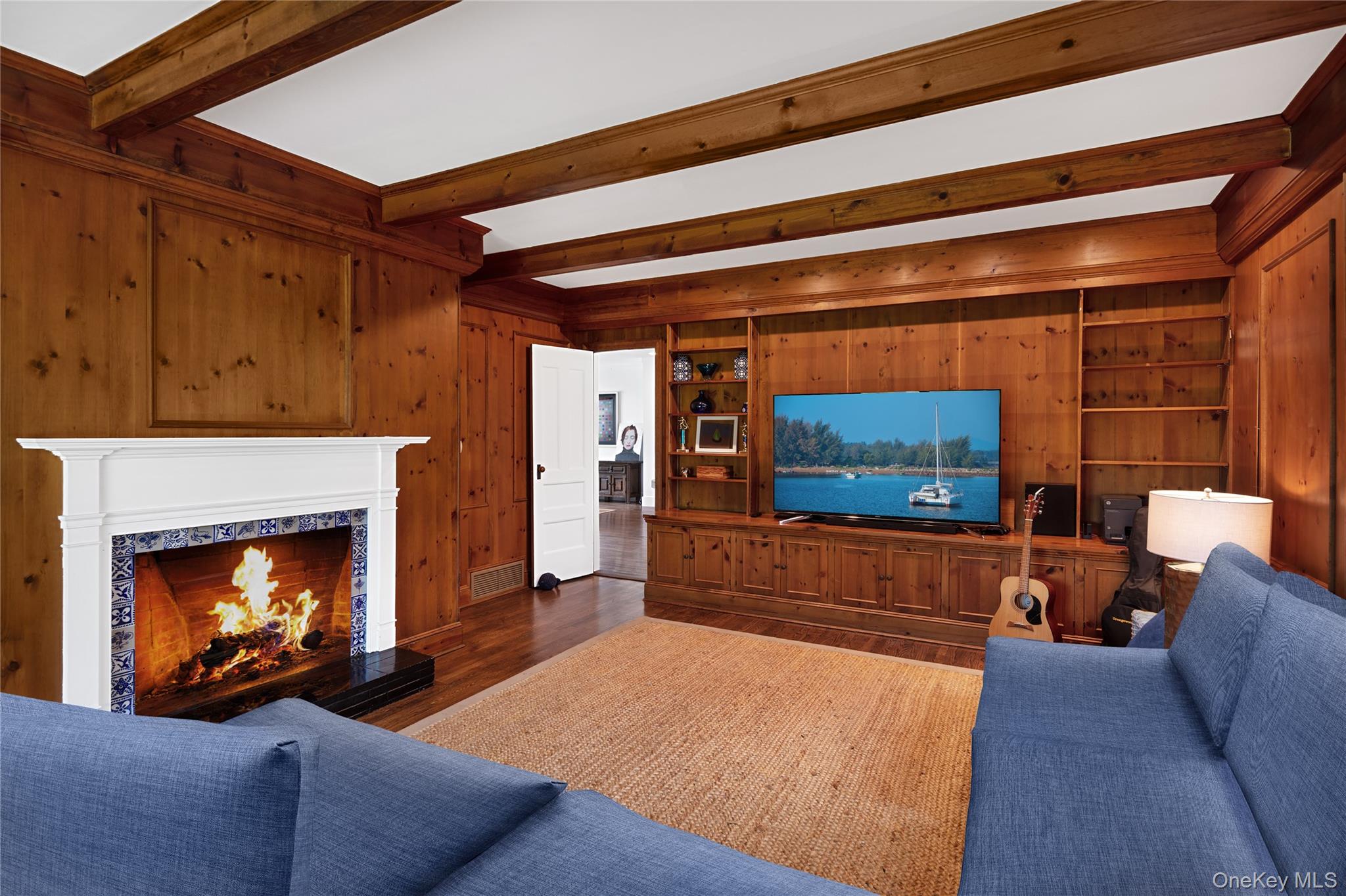 #12 photo, 11 Bay Road, Quogue , NY 11959