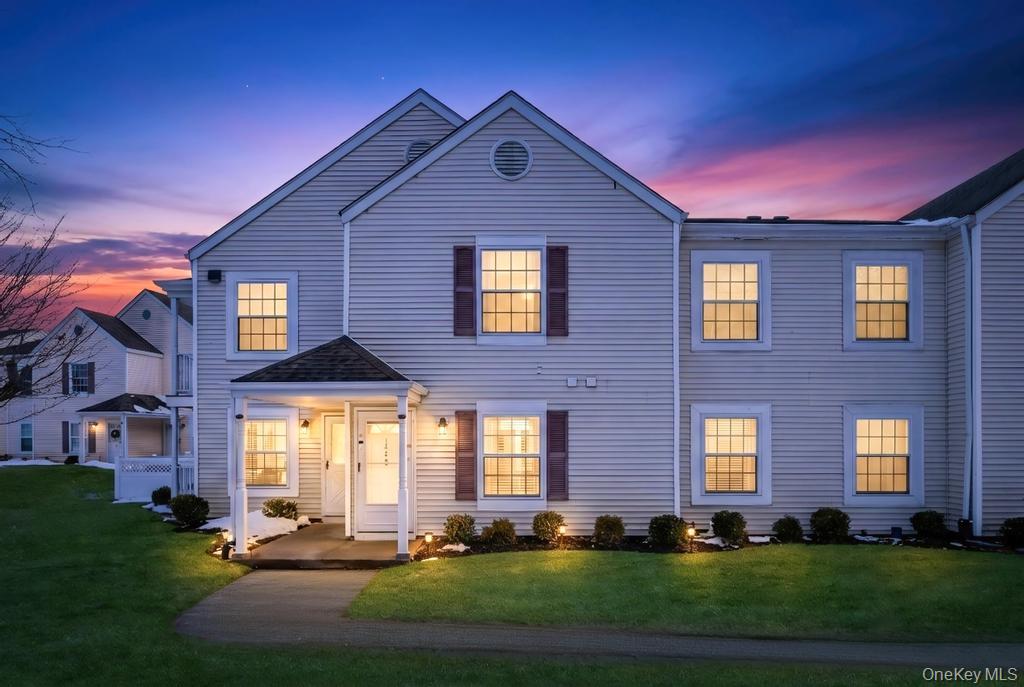 #1 photo, 348 Artist Lake Drive, Middle Island , NY 11953