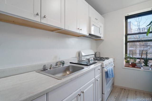 #12 photo, 33-44 Junction Blvd, Jackson Heights , NY 11372