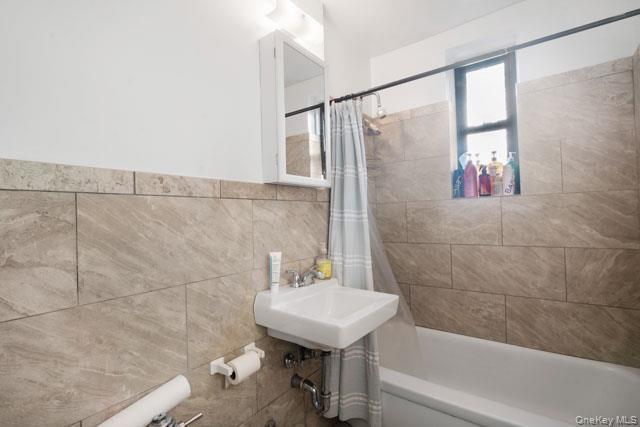 #15 photo, 33-44 Junction Blvd, Jackson Heights , NY 11372