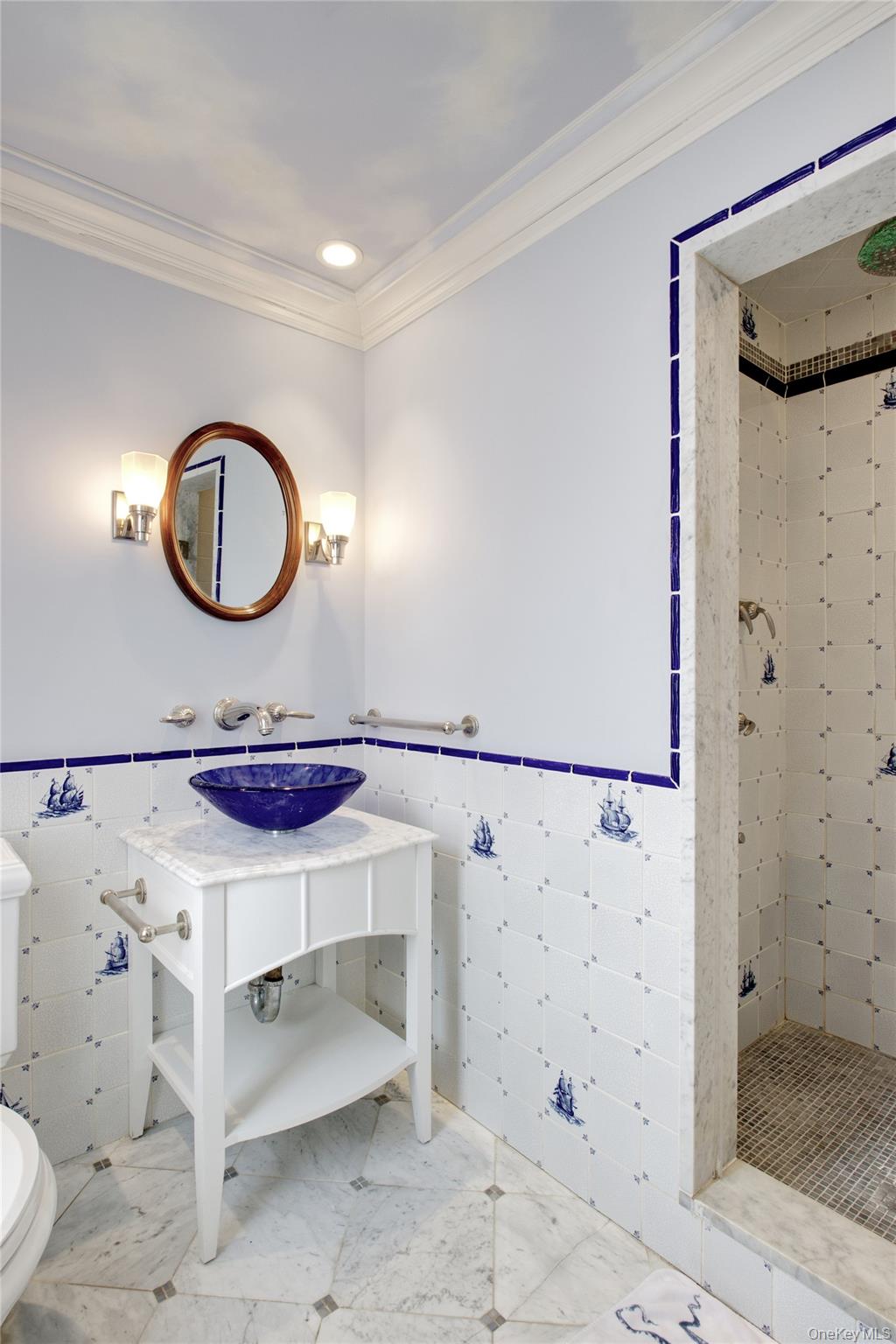 #16 photo, 448 Abbey Road, Manhasset , NY 11030