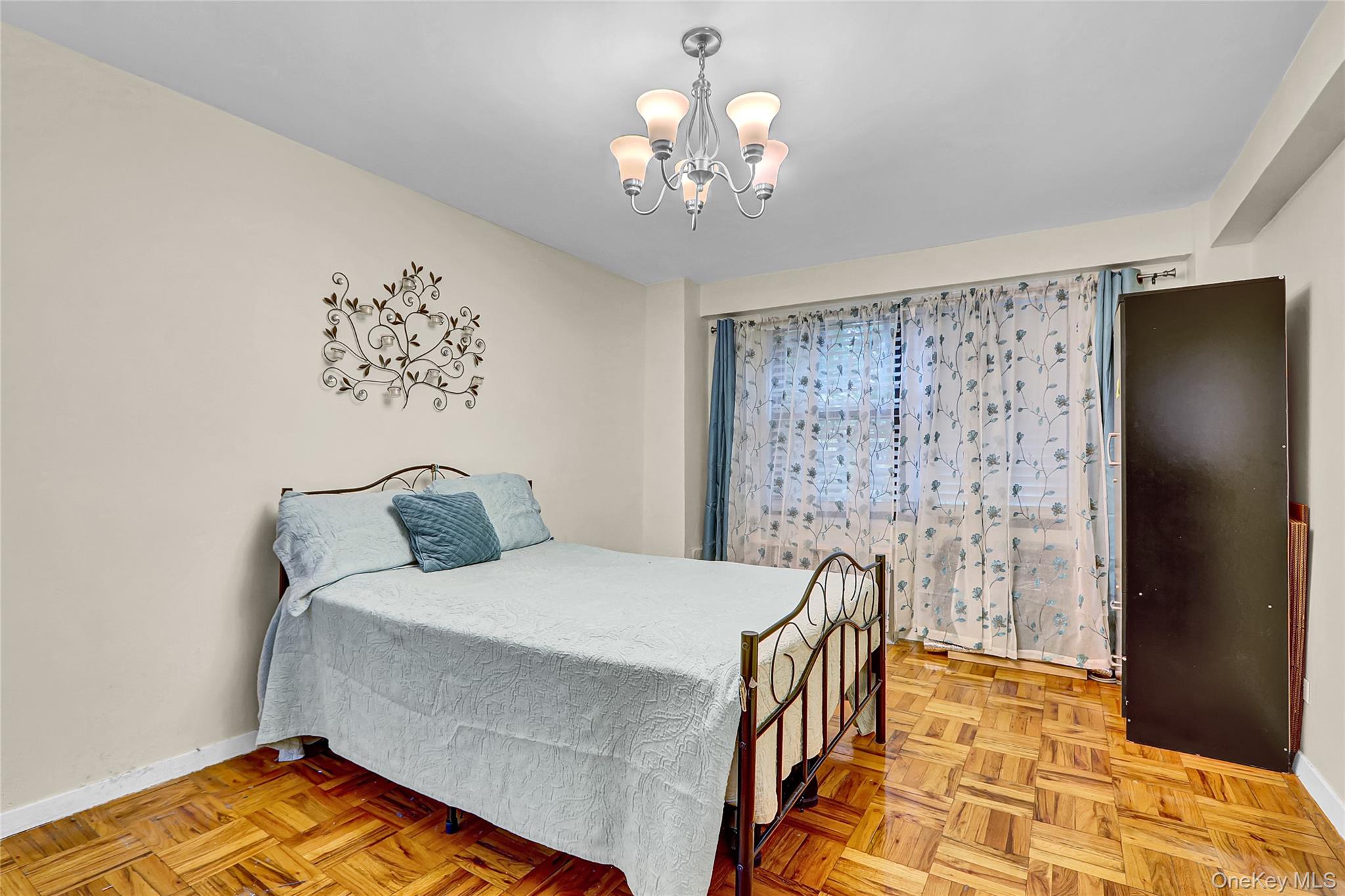 #11 photo, 123-40 83rd Avenue, Kew Gardens , NY 11415