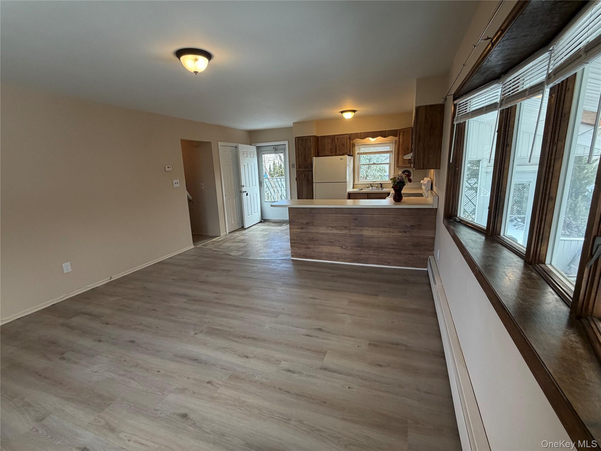 #11 photo, 511A 6th Street, 东长岛 East Northport , NY 11731