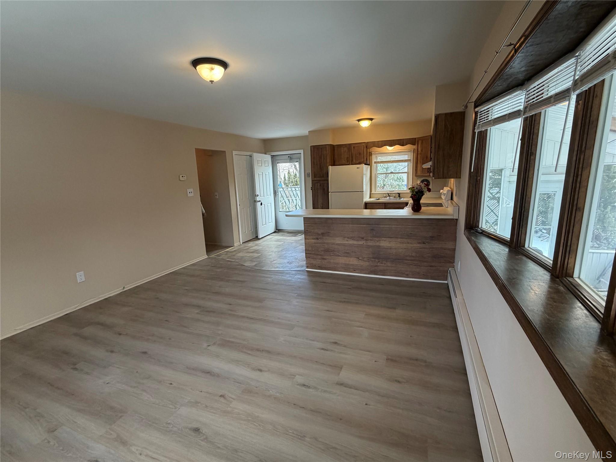 #12 photo, 511A 6th Street, 东长岛 East Northport , NY 11731