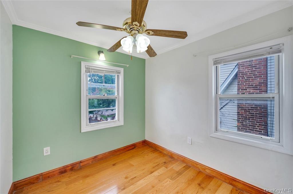 #18 photo, 10921 215th Street, Queens Village , NY 11429