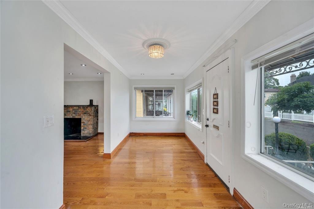 #3 photo, 10921 215th Street, Queens Village , NY 11429