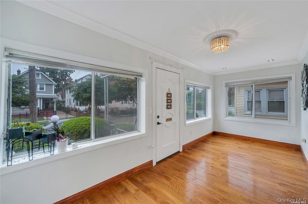 #4 photo, 10921 215th Street, Queens Village , NY 11429