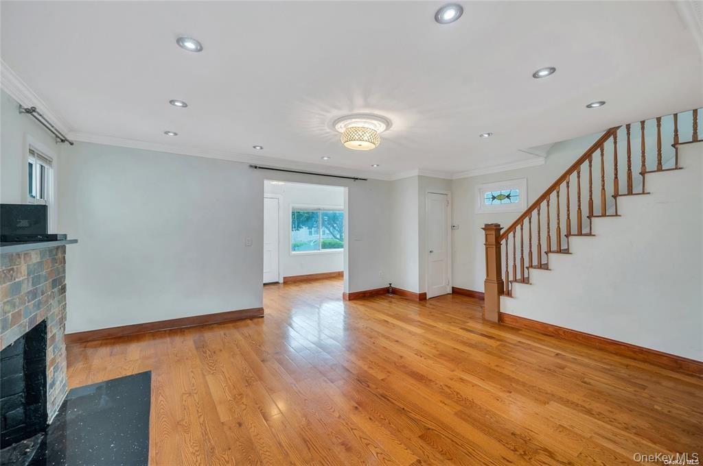 #5 photo, 10921 215th Street, Queens Village , NY 11429