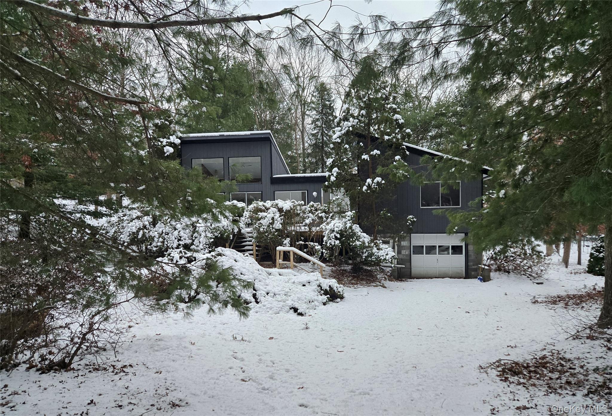 #1 photo, 5 Cattalo Circle, সাফোক কাউন্টি East Hampton , NY 11973