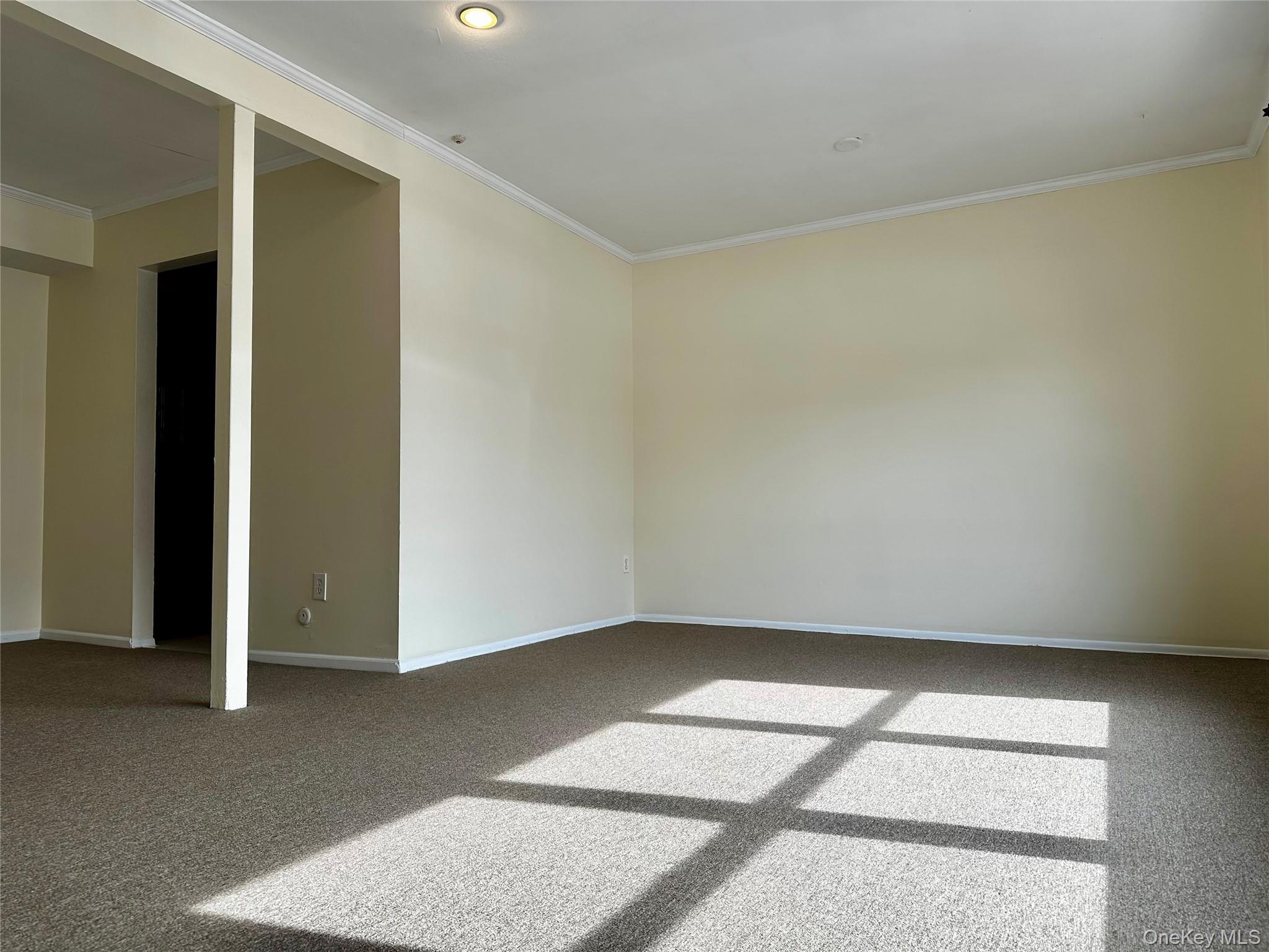 #11 photo, 9 Bailey Court, Middle Island , NY 11953