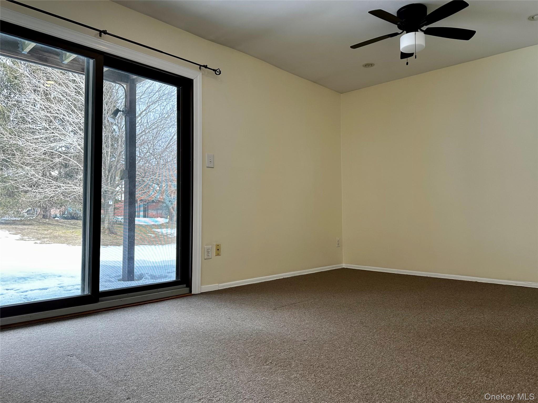 #13 photo, 9 Bailey Court, Middle Island , NY 11953