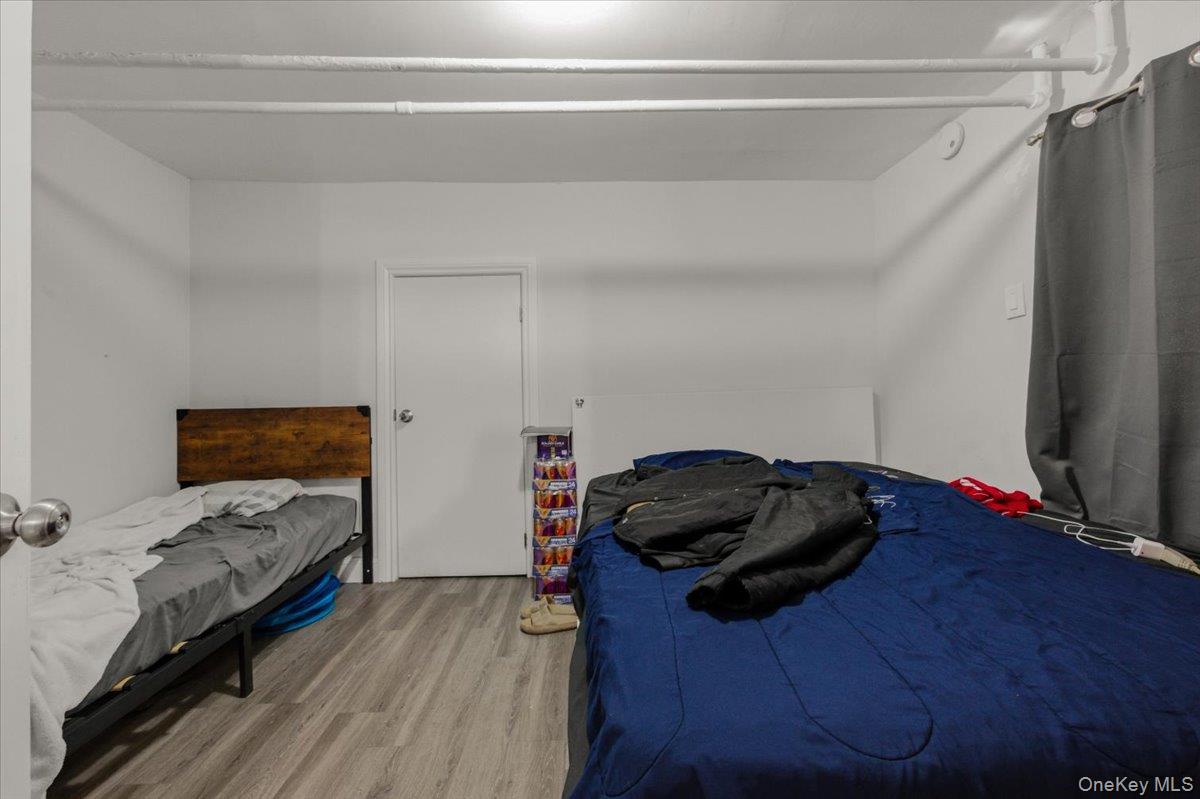 #14 photo, 1727 Victor Street, Bronx , NY 10462