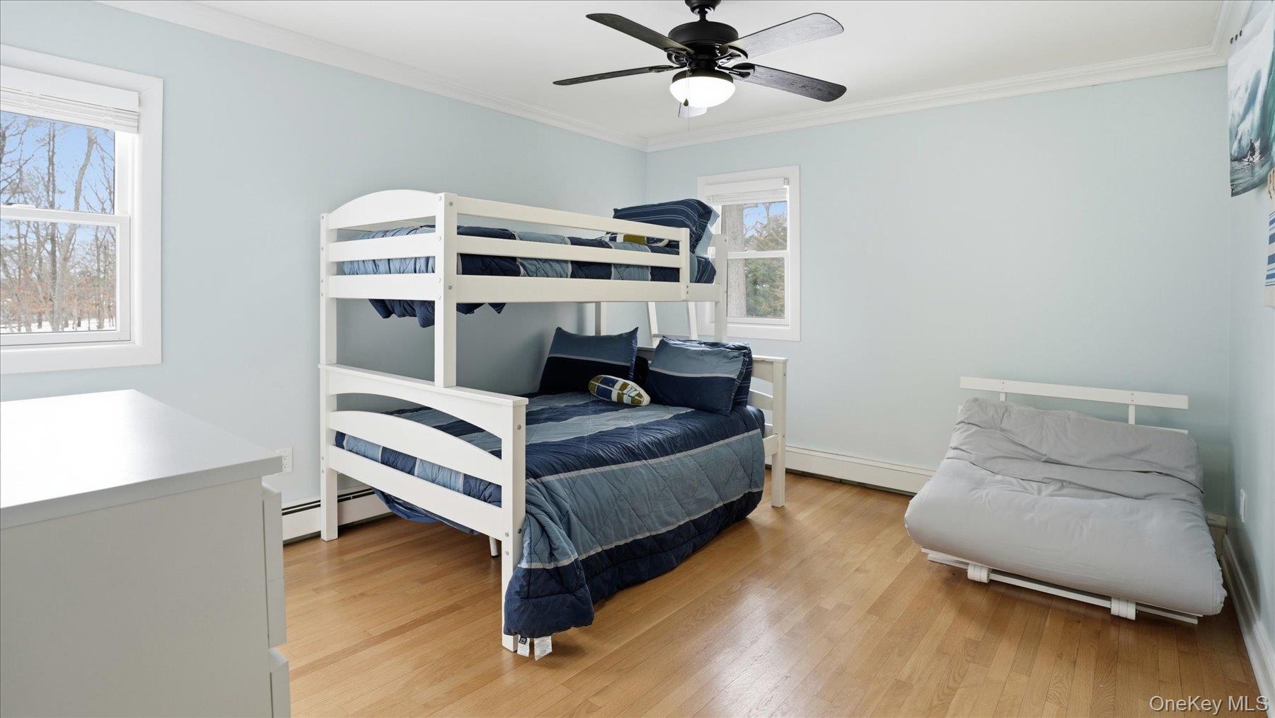 #16 photo, 3 Robins Nest Lane, 롱 아일랜드 Hampton Bays , NY 11946