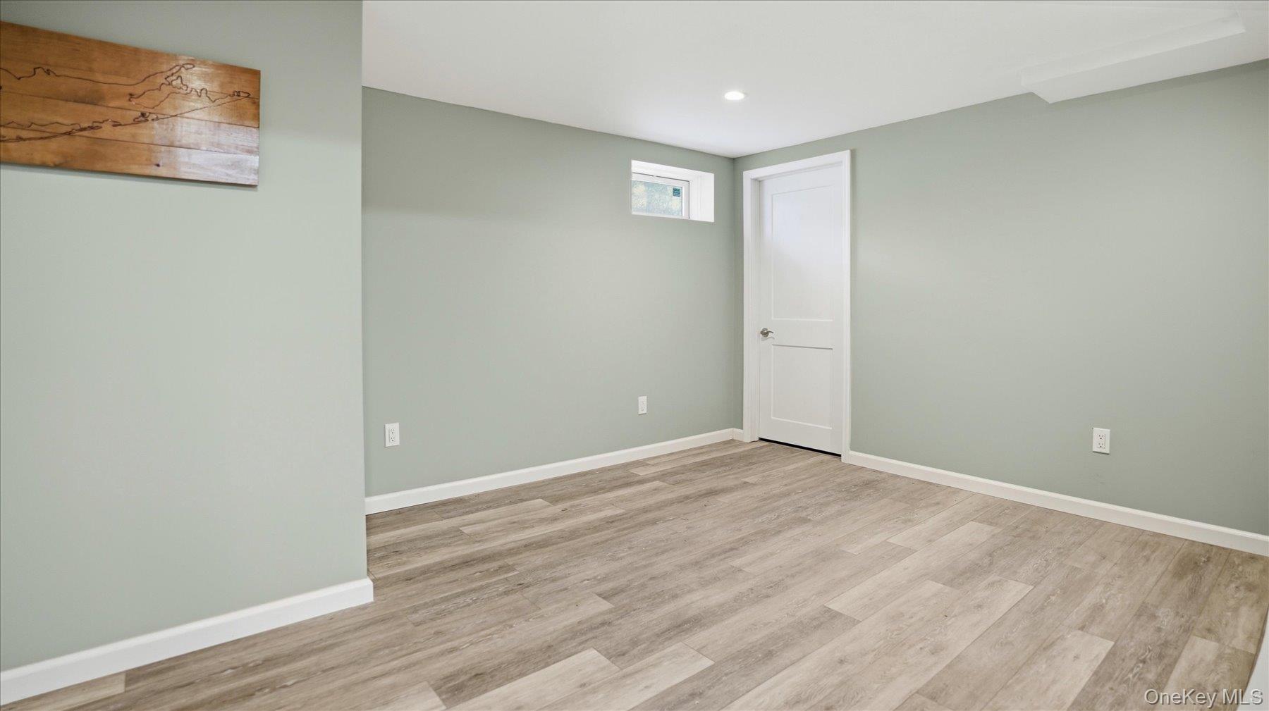 #18 photo, 3 Robins Nest Lane, 롱 아일랜드 Hampton Bays , NY 11946