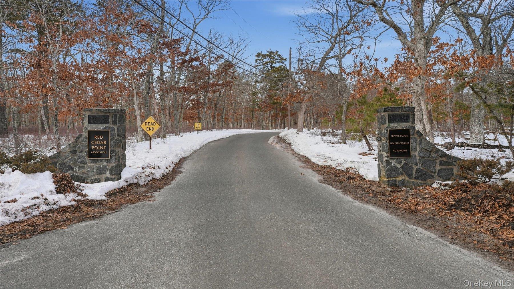 #19 photo, 3 Robins Nest Lane, Hampton Bays , NY 11946